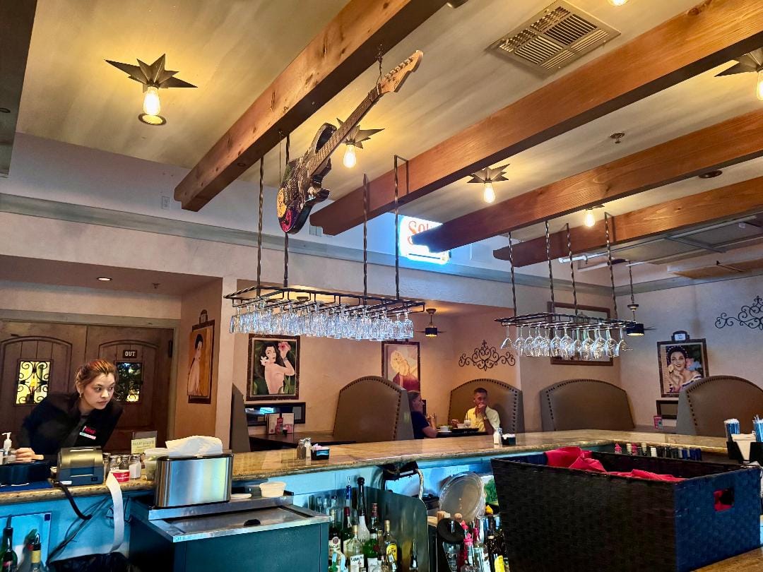 Enchilada Chronicles: the Tejas classics at Molina's Cantina